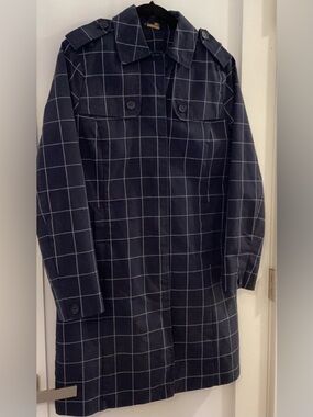 Women’s Brooks Brothers trench coat